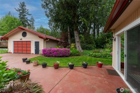 14615 205th Avenue SE Renton WA 98059