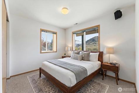 404 S Clifford Street Chelan WA 98816