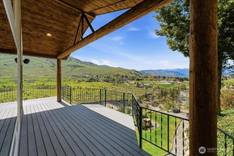 404 S Clifford Street Chelan WA 98816
