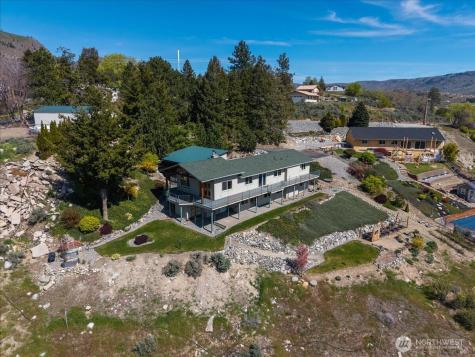 404 S Clifford Street Chelan WA 98816