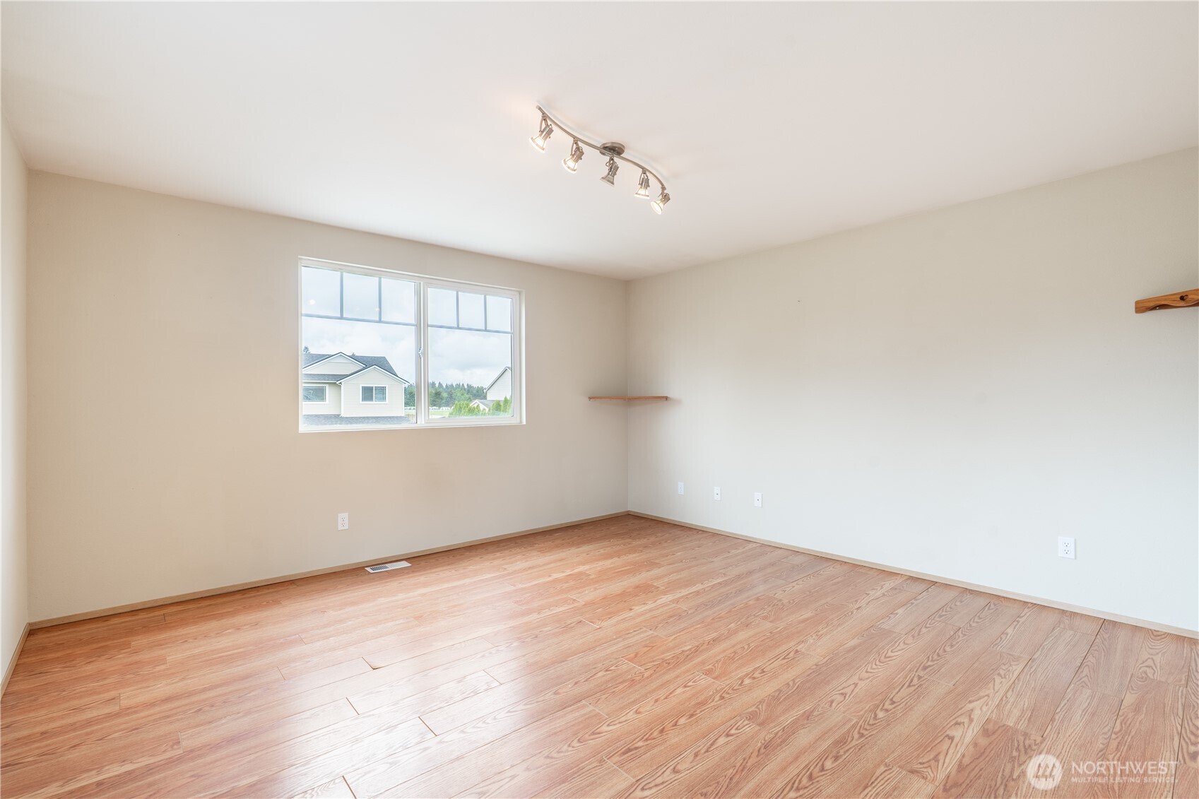 23323 106th Street E Buckley WA 98321