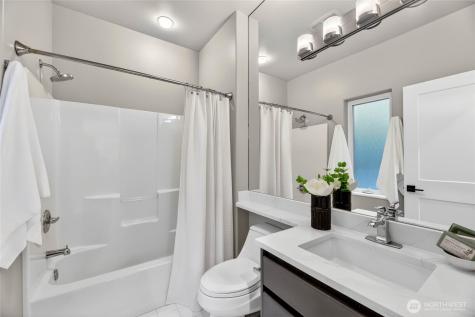 2007 E Lake Sammamish Parkway NE Sammamish WA 98074