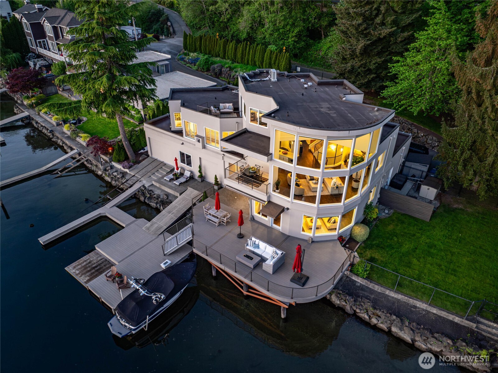 2007 E Lake Sammamish Parkway NE Sammamish WA 98074