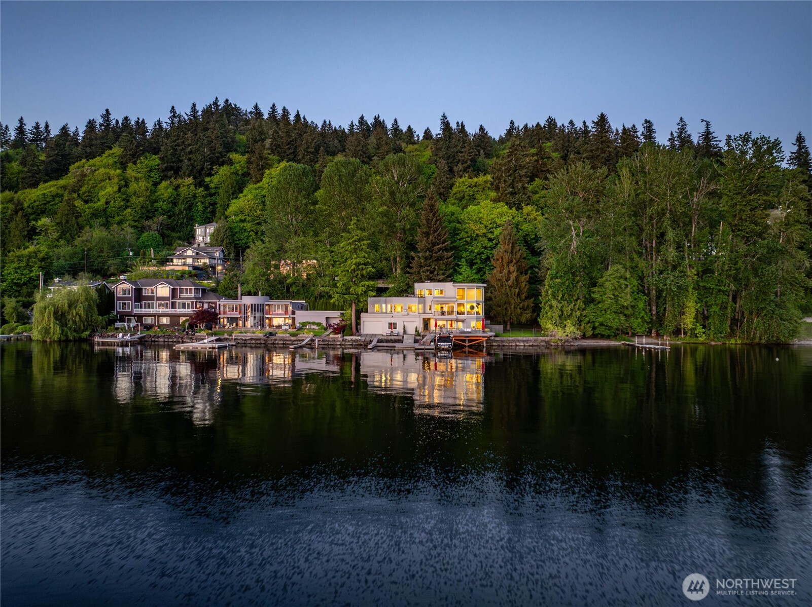 2007 E Lake Sammamish Parkway NE Sammamish WA 98074