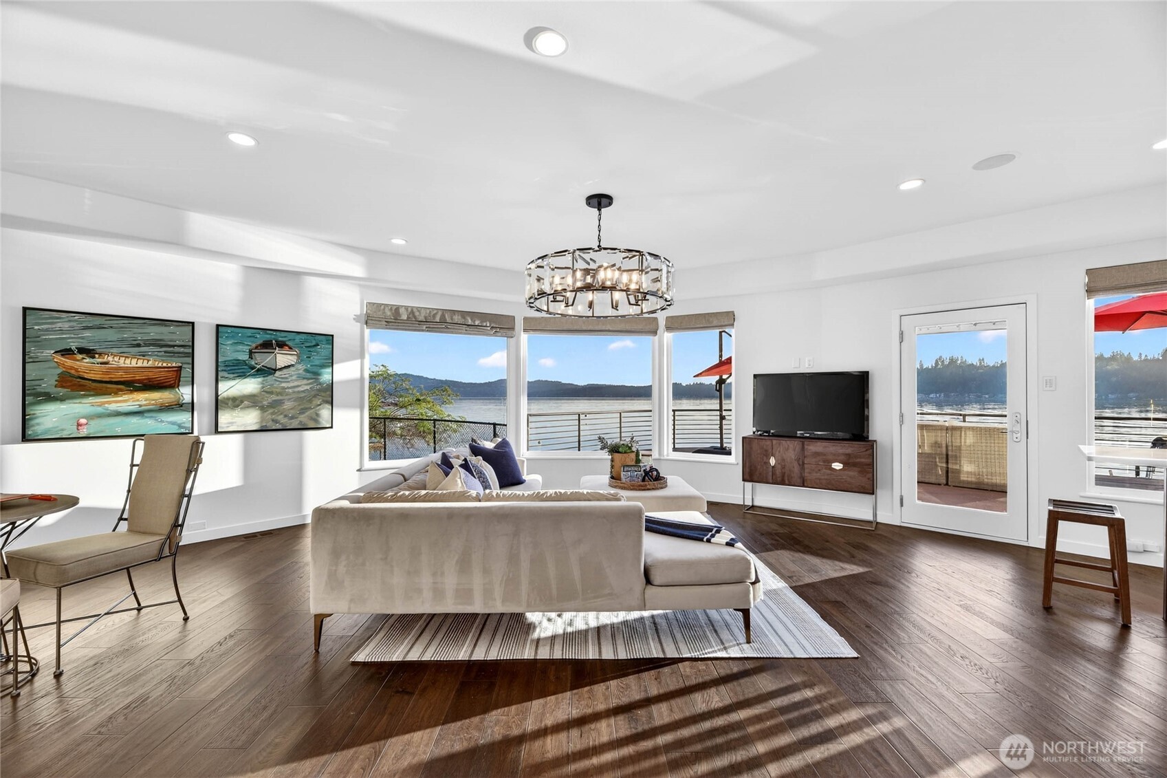 2007 E Lake Sammamish Parkway NE Sammamish WA 98074