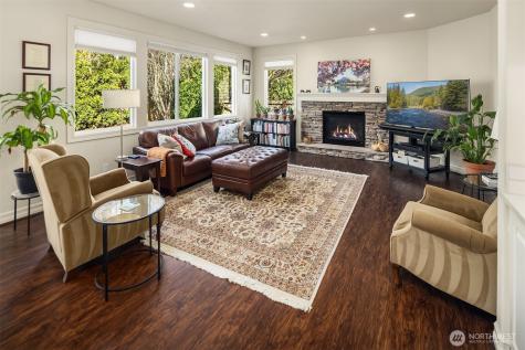 27520 SE 28th Court Sammamish WA 98075