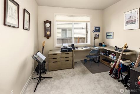 27520 SE 28th Court Sammamish WA 98075