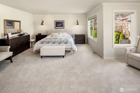 27520 SE 28th Court Sammamish WA 98075