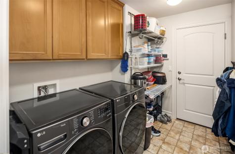 27520 SE 28th Court Sammamish WA 98075