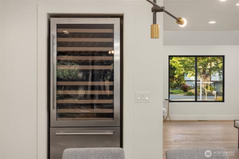 8355 Medway Lane NE Bainbridge Island WA 98110