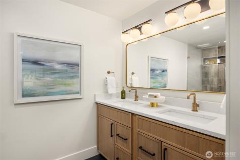 8355 Medway Lane NE Bainbridge Island WA 98110