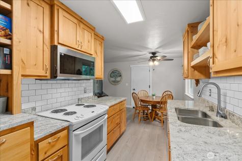 10226 200th Street NE Arlington WA 98223