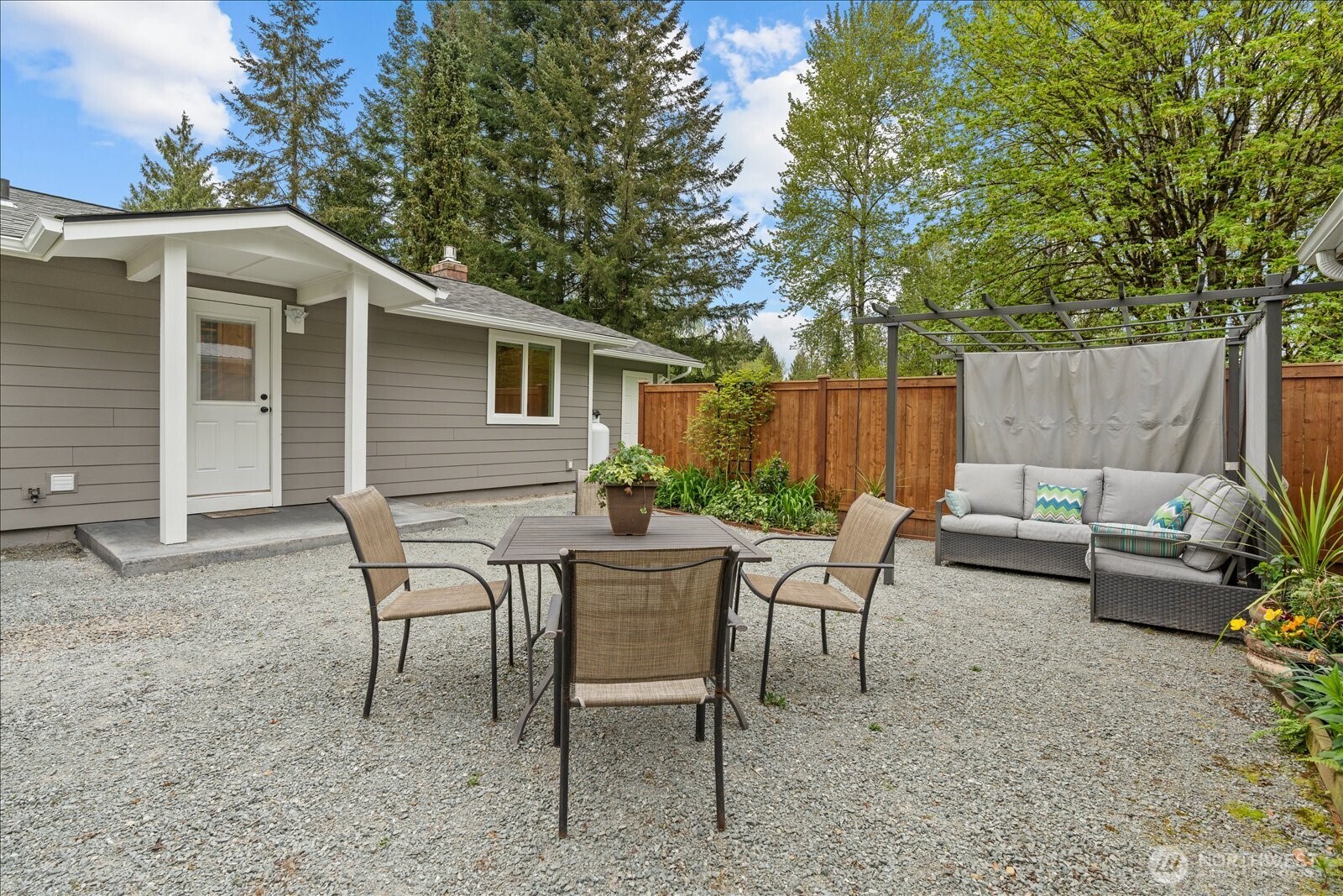 10226 200th Street NE Arlington WA 98223