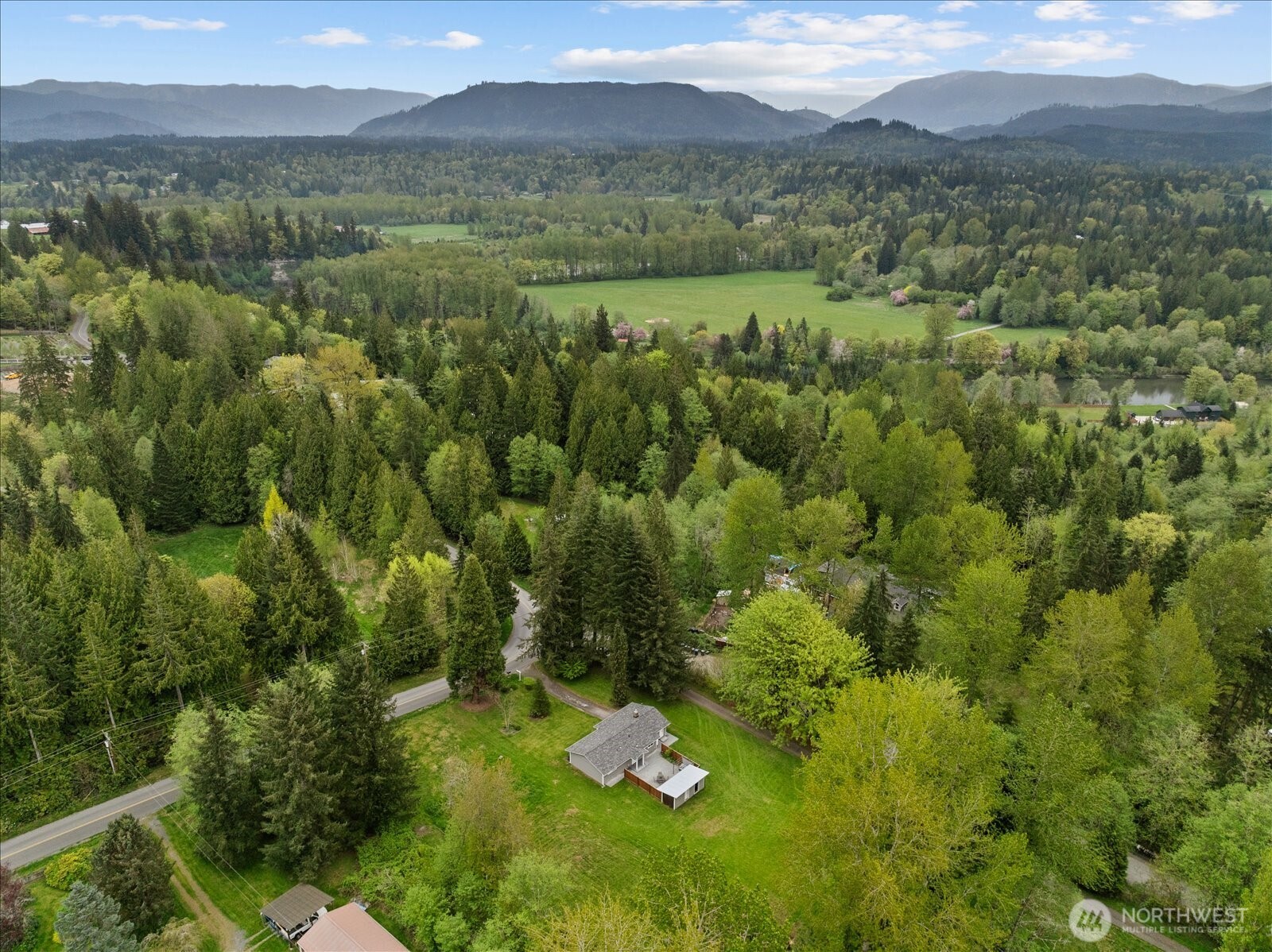 10226 200th Street NE Arlington WA 98223