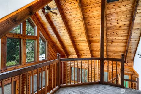 414 Little Acres Drive Oak Harbor WA 98277