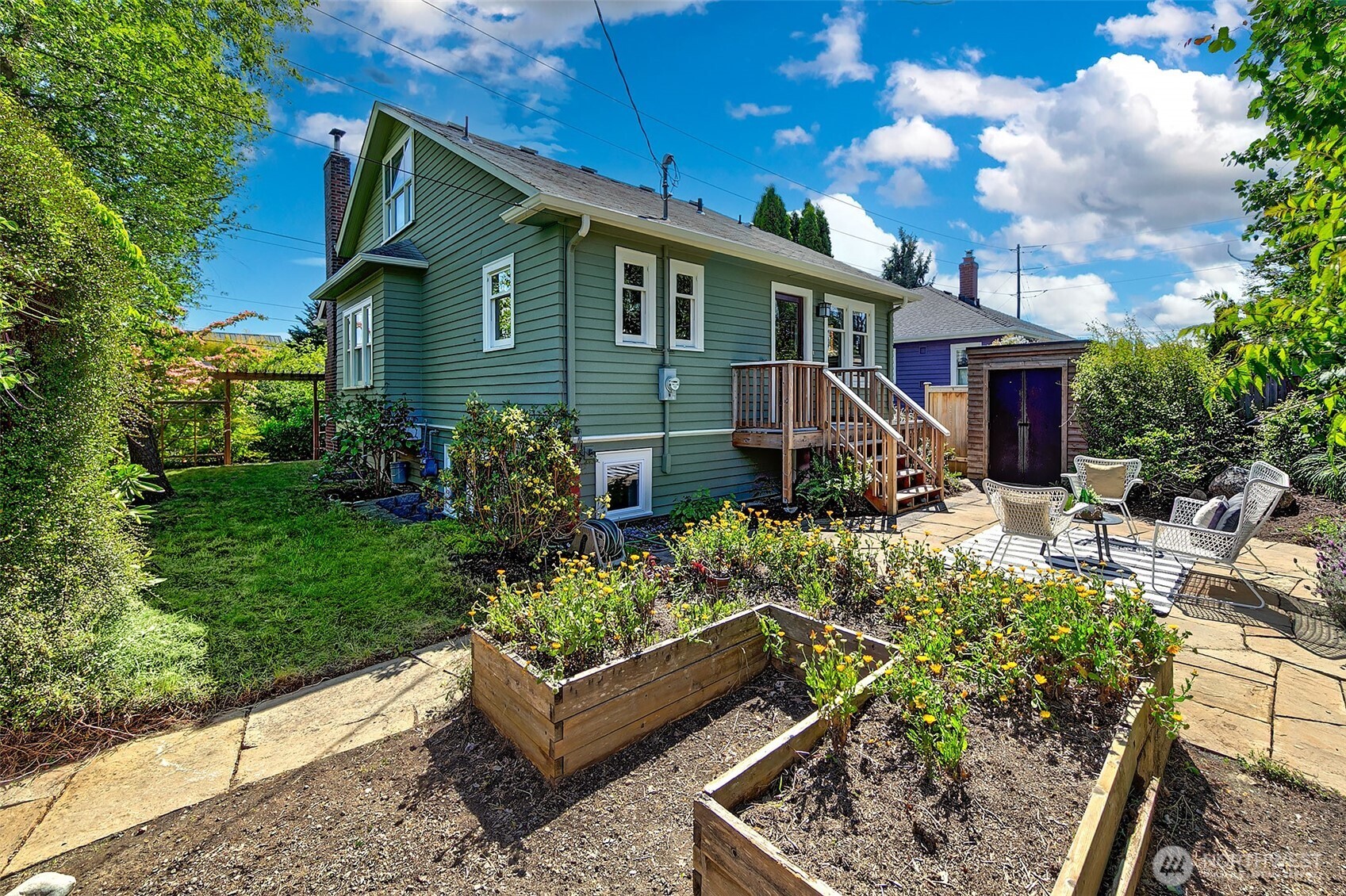 1002 NW 70th Street Seattle WA 98117