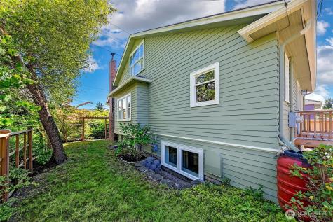 1002 NW 70th Street Seattle WA 98117