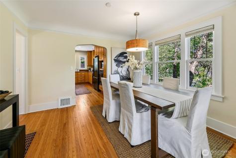1002 NW 70th Street Seattle WA 98117