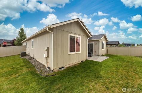 1338 SW Virginia Street College Place WA 99324