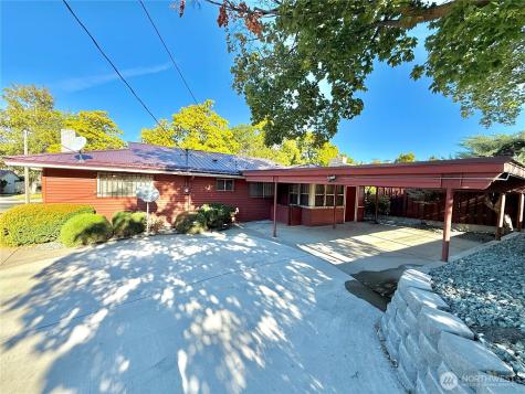 1023 River Drive Coulee Dam WA 99116