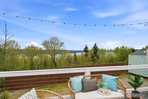 1425 Jones Avenue NE Renton WA 98056
