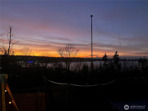 1425 Jones Avenue NE Renton WA 98056