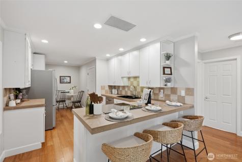 1425 Jones Avenue NE Renton WA 98056