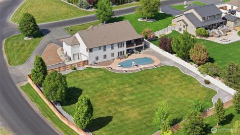 98303 Ridgeview Drive Kennewick WA 99338