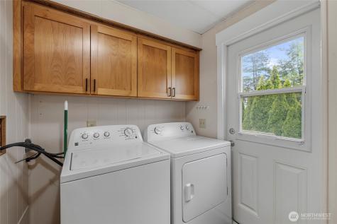 700 NW Crosby Oak Harbor WA 98277