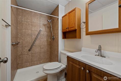 700 NW Crosby Oak Harbor WA 98277