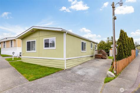 700 NW Crosby Oak Harbor WA 98277