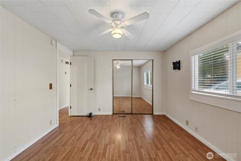 700 NW Crosby Oak Harbor WA 98277