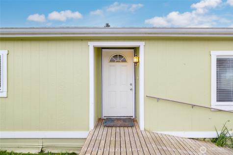 700 NW Crosby Oak Harbor WA 98277