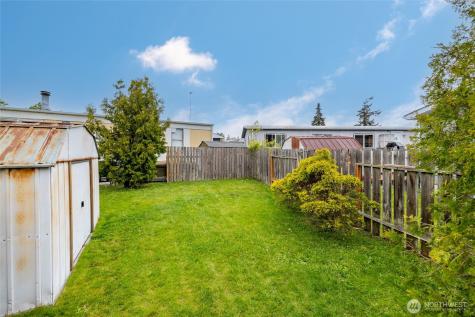 700 NW Crosby Oak Harbor WA 98277