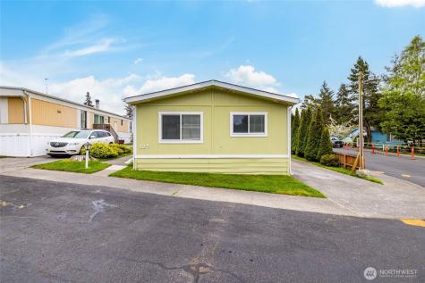 700 NW Crosby Oak Harbor WA 98277