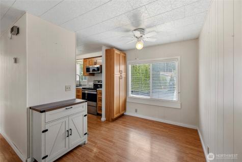 700 NW Crosby Oak Harbor WA 98277