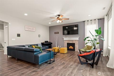 9660 15th Place SE Lake Stevens WA 98258