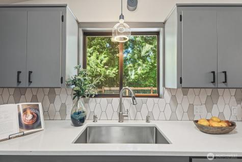 3544 NE 113th Street Seattle WA 98125