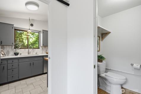 3544 NE 113th Street Seattle WA 98125