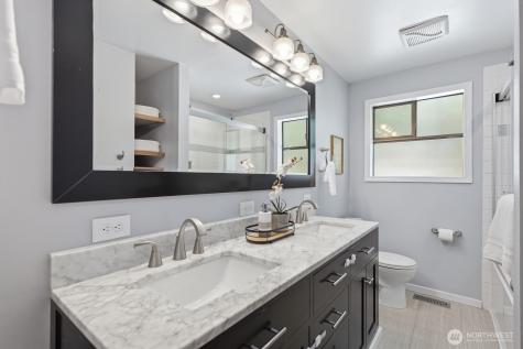 3544 NE 113th Street Seattle WA 98125