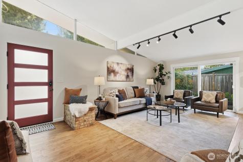 3544 NE 113th Street Seattle WA 98125