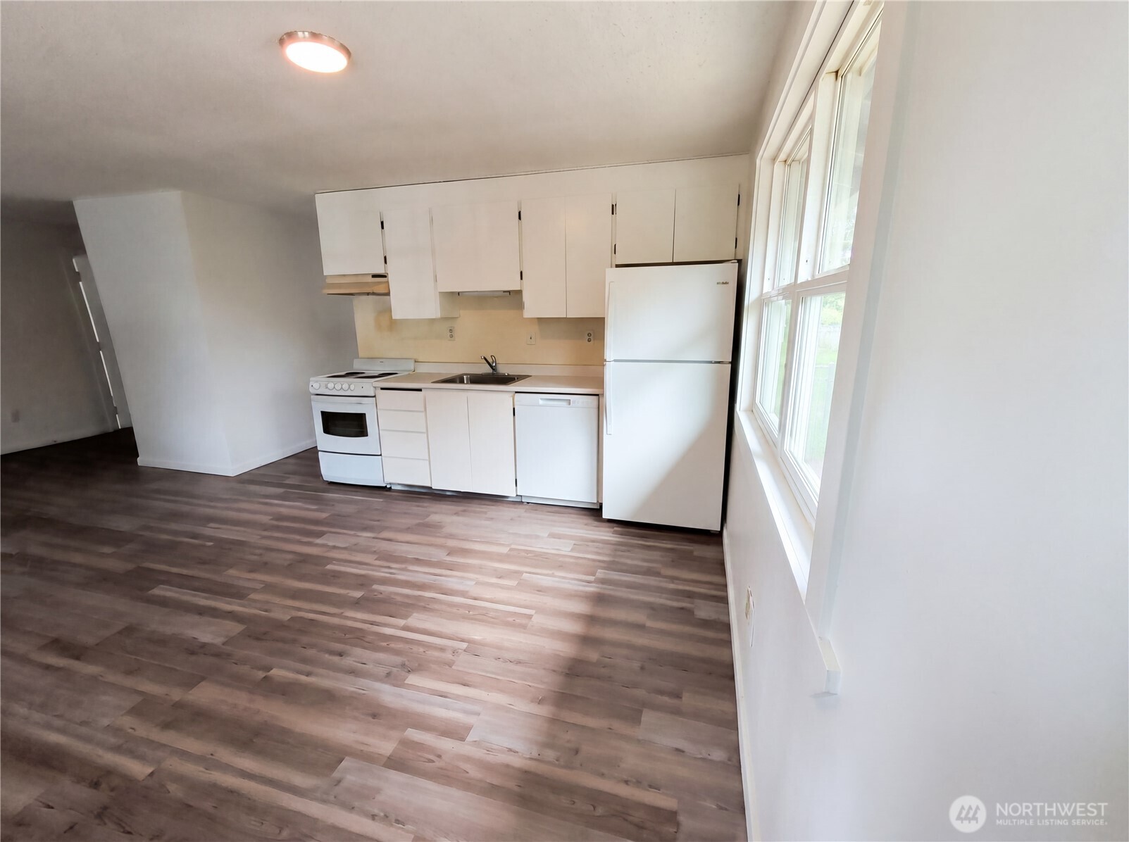 494 Inlet Avenue NW Ocean Shores WA 98569