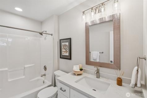 2840 139th Avenue SE Bellevue WA 98005