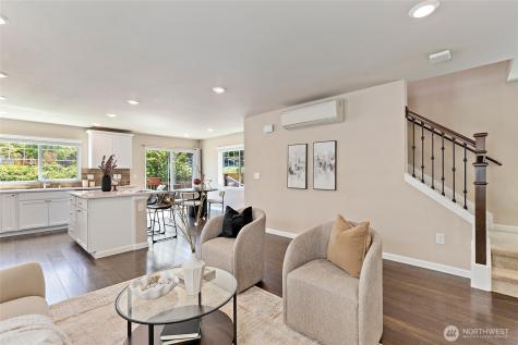 6724 34th Avenue SW Seattle WA 98126