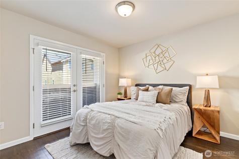 6724 34th Avenue SW Seattle WA 98126