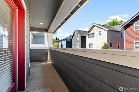 6724 34th Avenue SW Seattle WA 98126