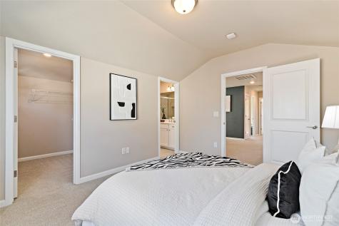 6724 34th Avenue SW Seattle WA 98126
