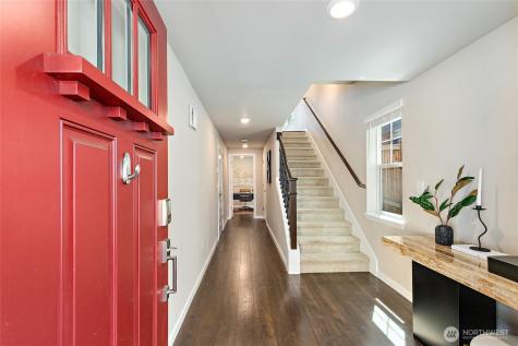 6724 34th Avenue SW Seattle WA 98126