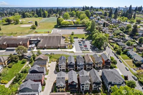 6724 34th Avenue SW Seattle WA 98126