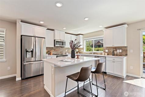 6724 34th Avenue SW Seattle WA 98126